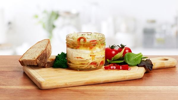 Obrázek z Nakládaný camembert 660 g (3 ks, ve skle) - NOVINKA